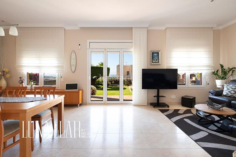 Foto 47348901-5785-4be5-9a74-3833a195739c. Casa amb calefacció a Ciutat jardí Bonanova Calafell