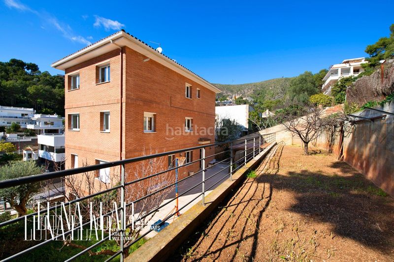 Foto 419f729f-b228-4e54-afe7-fe1e25064ea8. Casa amb calefacció a Bellamar Castelldefels