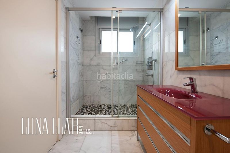 Foto c0835559-f418-447c-872f-37a5a0f868f0. Casa amb calefacció a Gòtic Barcelona