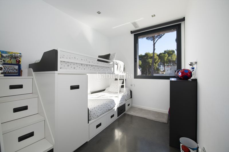 Foto 1275297a-9e27-4552-a821-aa9b979470a8. Casa amb calefacció aparcament a Montmar Castelldefels