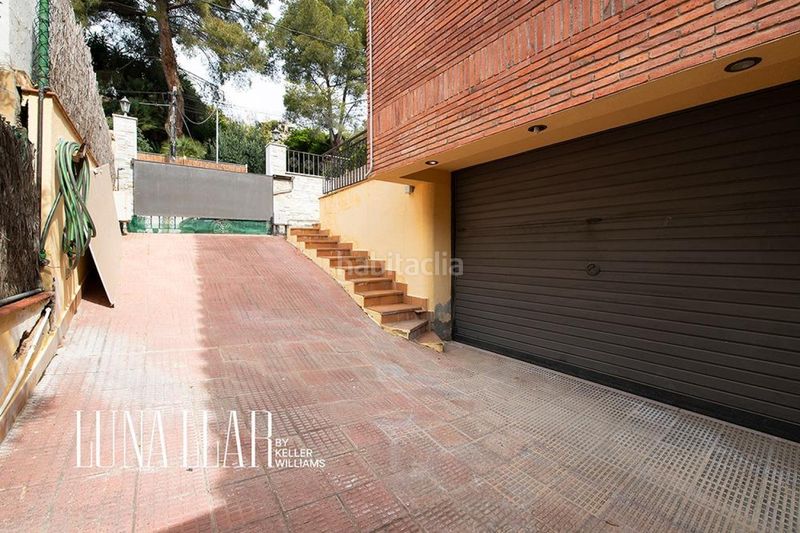 Foto 6e9d3a89-3c7d-4f32-b853-e1c3fa9fc925. Casa amb calefacció aparcament a Montmar Castelldefels
