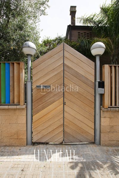 Foto b39c2604-89b9-4477-8a69-d828d36de5b5. Casa amb aparcament piscina a Bellamar Castelldefels