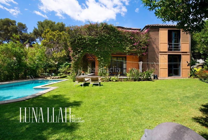 Foto bc8d9445-9c7a-4619-8ca4-ce042177d95d. Casa amb aparcament piscina a Bellamar Castelldefels