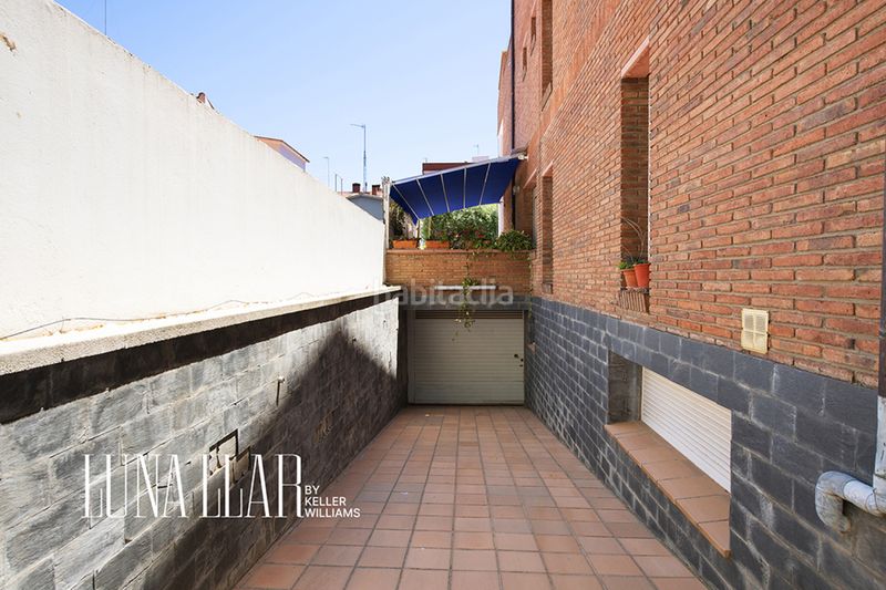 Foto ab8dcb45-1379-44d8-acdb-5459169adf17. Casa amb calefacció aparcament piscina a Montmar Castelldefels