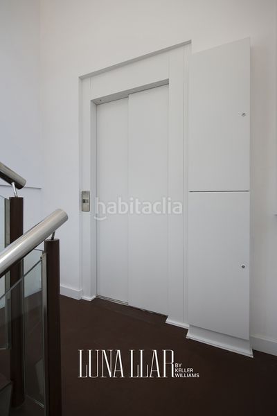 Foto 1e53dab0-6197-480f-8400-c1d8b6732292. Casa amb aparcament a Levantina - Montgavina - Quintmar Sitges
