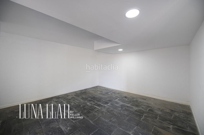 Foto 8693fbbd-efe6-4242-a809-571fdee38c36. Casa amb aparcament a Levantina - Montgavina - Quintmar Sitges