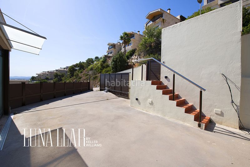 Foto 8af0262e-9171-45bd-84ab-3780d6743af1. Casa amb aparcament a Levantina - Montgavina - Quintmar Sitges