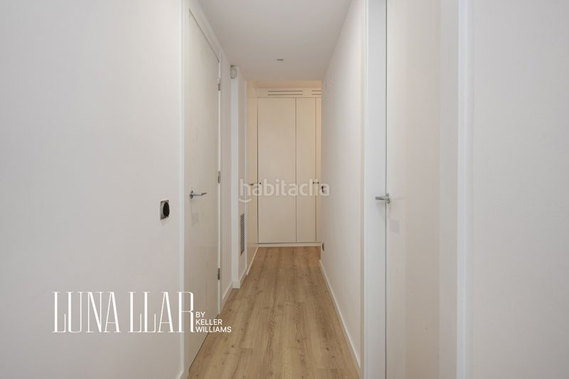 Foto b0e4070a-c280-4f28-a390-95207bf6cf61. Casa amb aparcament a Levantina - Montgavina - Quintmar Sitges