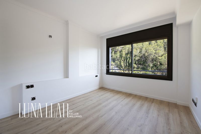 Foto b8d3a56e-ce0b-4fcc-bb04-d71fcdb7b5ef. Casa amb aparcament a Levantina - Montgavina - Quintmar Sitges