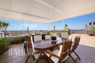 Attico in La Roureda. Ático con terraza de 91 metros en albarrosa, viladecans