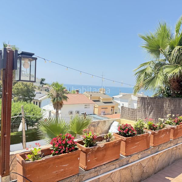 Foto b25ae77f-cc31-429a-acb2-7c4c6343781f. Casa adossada amb calefacció aparcament piscina a Sitges