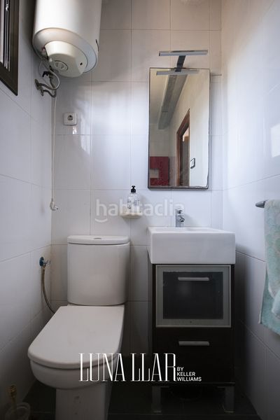 Foto f75e62a8-2909-436d-879a-3470b0eb129f. Casa amb calefacció aparcament piscina a Bruguers Gavà