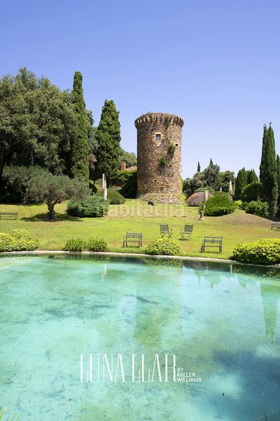 Foto 26be5fb7-ddf9-482b-b0f4-67766b982f2d. Casa amb aparcament piscina a Les Creus Pineda de Mar