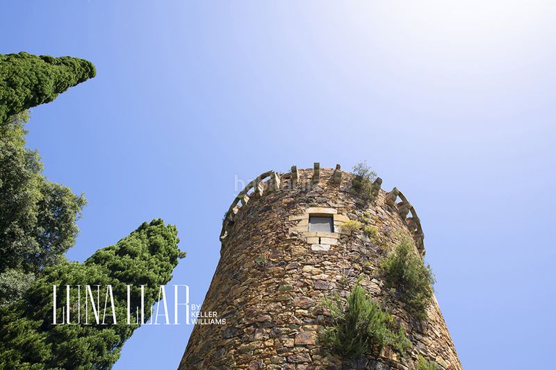 Foto 97dae6f3-4156-4c95-a5b5-cb1aba124b72. Casa amb aparcament piscina a Les Creus Pineda de Mar