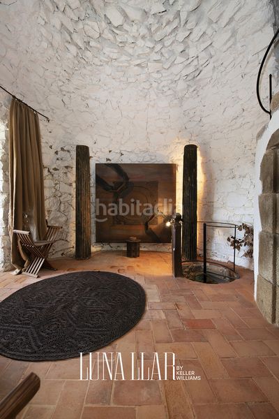 Foto 9f14b8b2-2a22-4d0e-8ea7-7161639982fb. Casa amb aparcament piscina a Les Creus Pineda de Mar