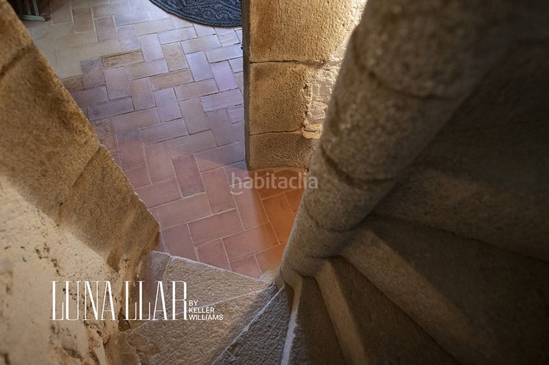 Foto b895f0d9-7d2e-4258-81f7-dbd9111956a2. Casa amb aparcament piscina a Les Creus Pineda de Mar
