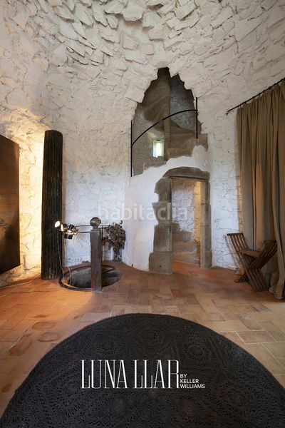 Foto c1d209ca-7c48-40c5-96e3-865a66dc3cd7. Casa amb aparcament piscina a Les Creus Pineda de Mar