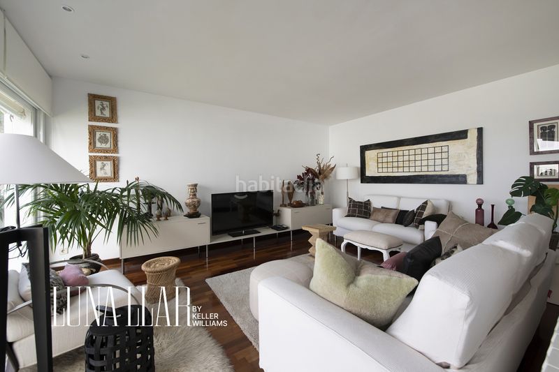 Foto e0ce2f81-c94a-42b9-9432-0d865ccf064c. Casa amb calefacció aparcament a Bellamar Castelldefels