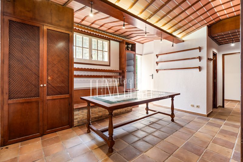 Foto 0a7ce0ec-d6c9-4dad-b682-0943e6cd6c5e. Casa amb calefacció aparcament piscina a El Poal Castelldefels