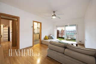 Appartement  Gavà - cl roger de flor 32. Piso luminoso de 3 habitaciones y balcón en gavà