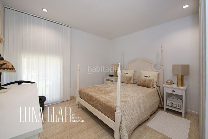 Foto 0579e255-22de-4066-b6ed-84a19ca7478d. Casa amb piscina a Montmar Castelldefels