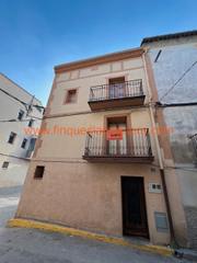Casa a Menàrguens. Casa a reformar