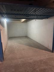 Parking voiture à Balaguer. Parquing tancat