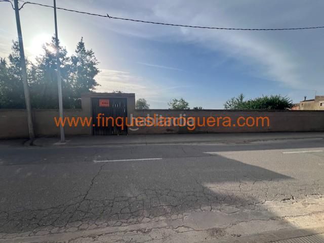 Foto 46de5d89-eaf5-484b-befd-f7404f917878. Terreny residencial a Menàrguens