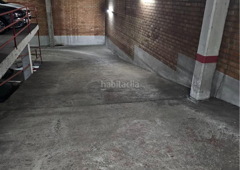 Foto ef8229c1-b815-4489-a321-ce1f33f58802. Parking voiture dans sant ruf 12 dans Príncep de Viana-Clot-Xalets Humbert Torres Lleida