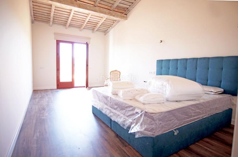 Foto 1fec000b-f16e-433f-88d6-8611c2d1e02a. Edificio precioso hotel rural con vistas al monasterio . en Guadalupe