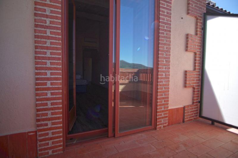 Foto bf746faa-cd6d-4c73-bda1-fd5c50b15416. Edificio precioso hotel rural con vistas al monasterio . en Guadalupe