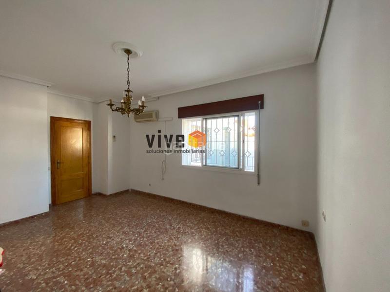 Foto 59a88e05-5132-443d-b0b2-7b3ba15270ba. Casa estupenda casa en Barrio Alto en Barrio Alto San Juan de Aznalfarache