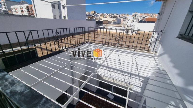 Foto d1774128-1ae1-472a-ae56-d93bcd030c1b. Casa estupenda casa en Barrio Alto en Barrio Alto San Juan de Aznalfarache