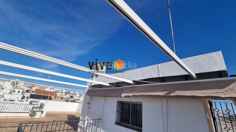 Foto d961156f-ec16-4100-9b72-502167f39fff. Casa estupenda casa en Barrio Alto en Barrio Alto San Juan de Aznalfarache