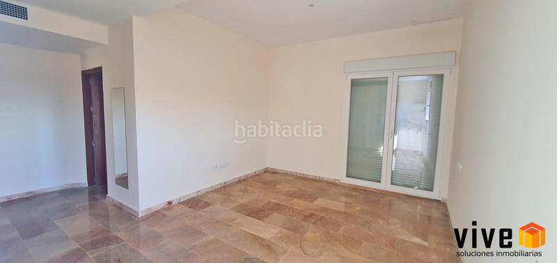 Foto 1279877e-dfb8-4f68-a428-9322e43b274c. Location chalet avec parking dans El Zaudín - Club de Golf Bormujos