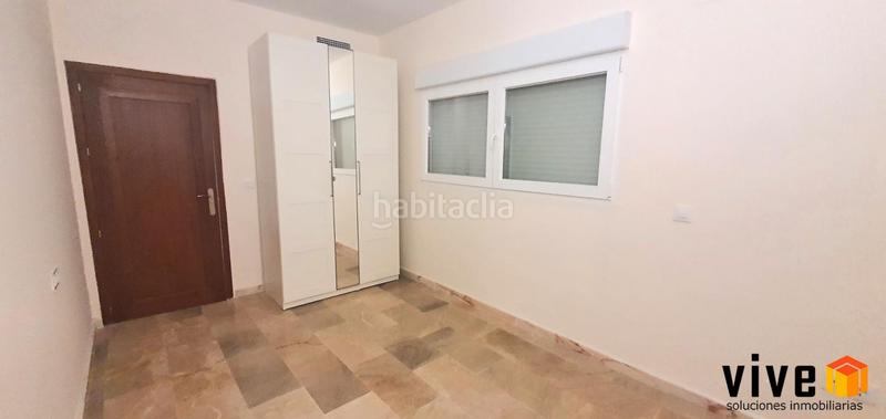 Foto 24fc6616-e304-4985-a176-7ce82780037b. Location chalet avec parking dans El Zaudín - Club de Golf Bormujos