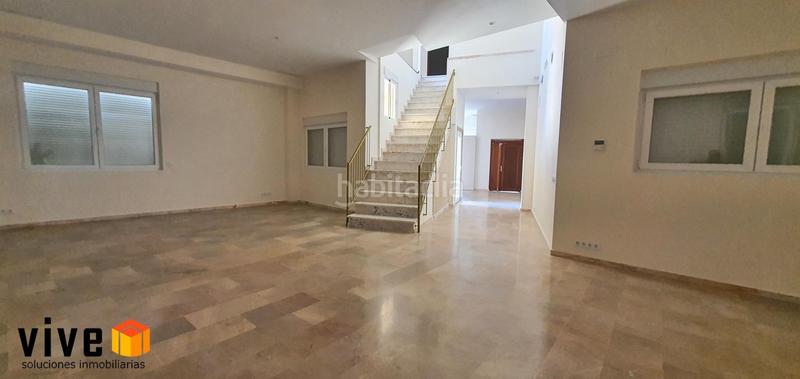 Foto 25360c6e-b0fd-40c7-a501-d5d4f18edcb2. Location chalet avec parking dans El Zaudín - Club de Golf Bormujos