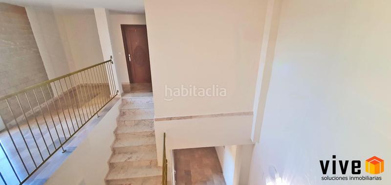 Foto 5b9f9e89-d231-4302-b8e5-a7c3717c1462. Location chalet avec parking dans El Zaudín - Club de Golf Bormujos