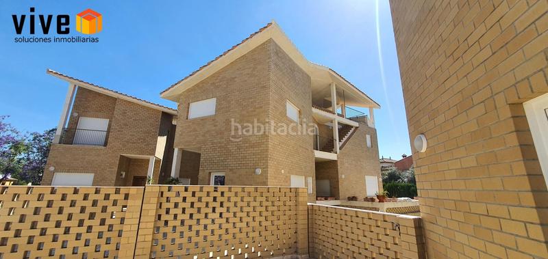 Foto 5c3d4009-95db-4452-b60b-699191623b47. Lloguer xalet amb aparcament a El Zaudín - Club de Golf Bormujos