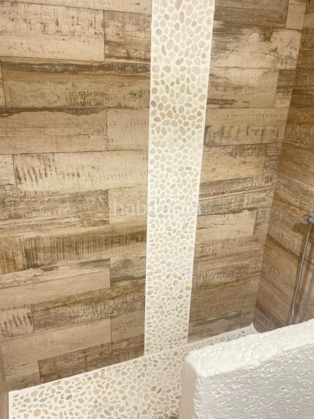 Foto 03b2d96f-26f1-43eb-a9b4-14b34912eab5. Chalet con riscaldamento parcheggio piscina in Santos de Maimona (Los)