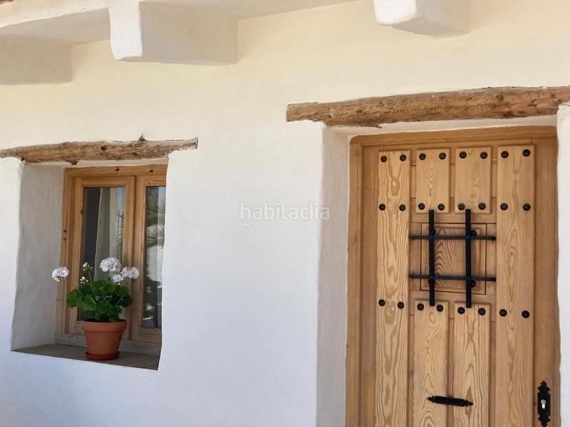 Foto 63933333-5249-4187-b8d7-75b58b5183f2. Chalet con riscaldamento parcheggio piscina in Santos de Maimona (Los)