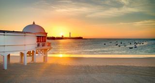 Edifici a La Caleta - La Viña. Una casa única en el corazón de cádiz opciones de vida y negocio