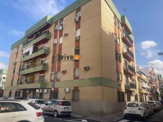 Piso en Cruz Roja. Vivienda a la venta en león xiii