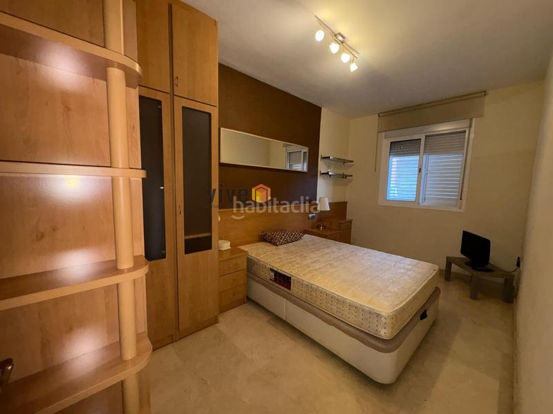 Foto b5ed61a7-5449-45af-bd16-8696c9dcd39b. Rent apartment with parking in Barrio Bajo San Juan de Aznalfarache