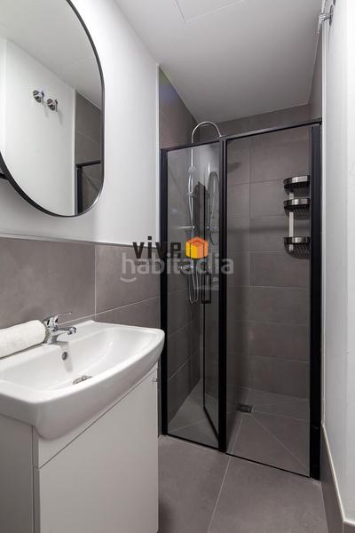Foto 06dff08b-7bbd-4673-b8f6-6a726150d920. Edificio  nuevo con 24 estudios. completamente equipados en el corazón de triana. en Sevilla