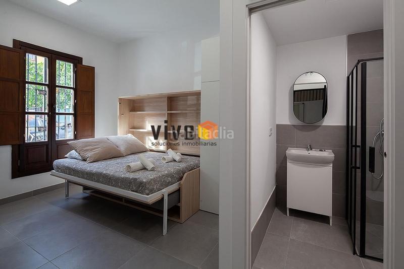 Foto 3070eb7b-cc50-4a86-8c31-c4769fed55e5. Edificio  nuevo con 24 estudios. completamente equipados en el corazón de triana. en Sevilla