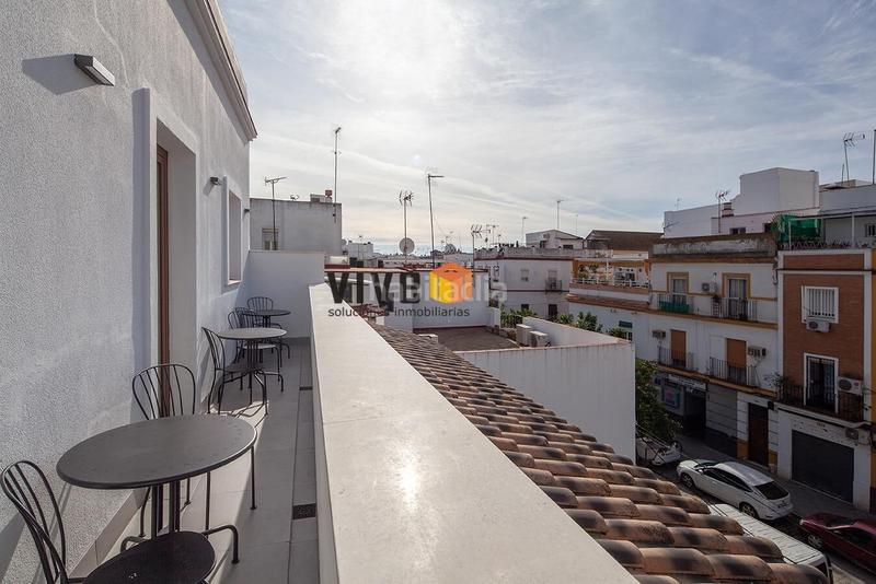 Foto b4a585ce-1eb2-4bad-84b5-7f2c31f54963. Edificio  nuevo con 24 estudios. completamente equipados en el corazón de triana. en Sevilla