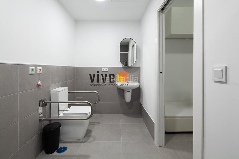 Foto be859737-ae0a-48b4-a77e-2a7043a05f70. Edificio  nuevo con 24 estudios. completamente equipados en el corazón de triana. en Sevilla