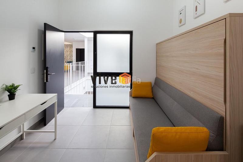 Foto d5241c7a-6fe8-4cc3-a18b-ca26acccdae7. Edificio  nuevo con 24 estudios. completamente equipados en el corazón de triana. en Sevilla