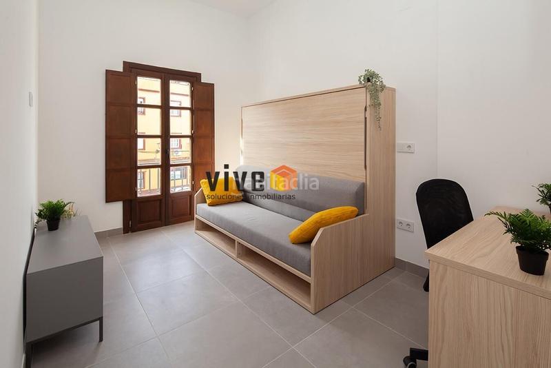 Foto f80d896f-97ca-4cdc-98fe-550ad20df1d9. Edificio  nuevo con 24 estudios. completamente equipados en el corazón de triana. en Sevilla